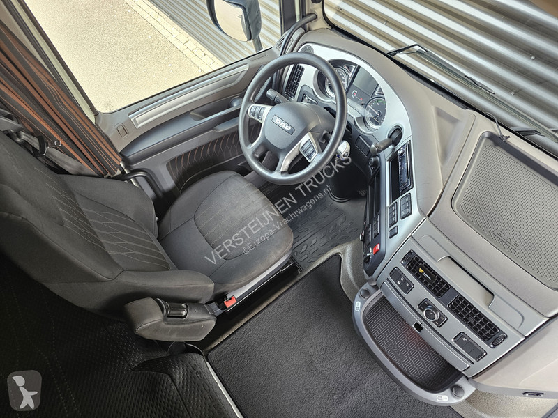 Camion DAF 450 / OPRIJ - MACHINE TRANSPORT /...