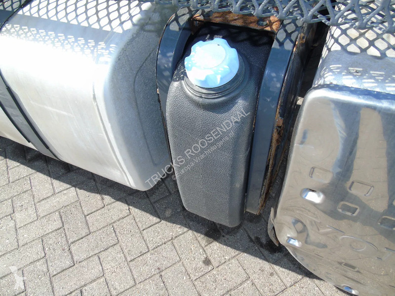 Camion Volvo 340 + MANUAL + 19T