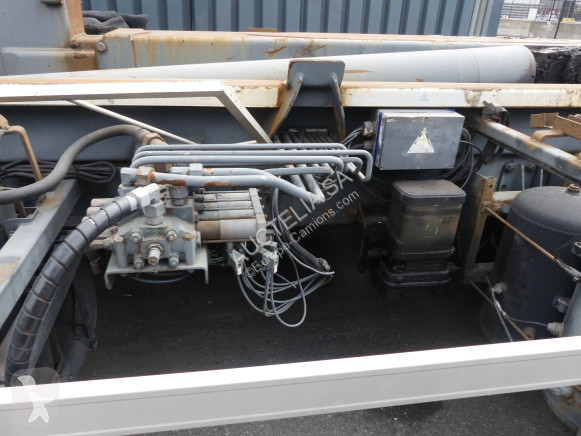 Kamion DAF 85.360