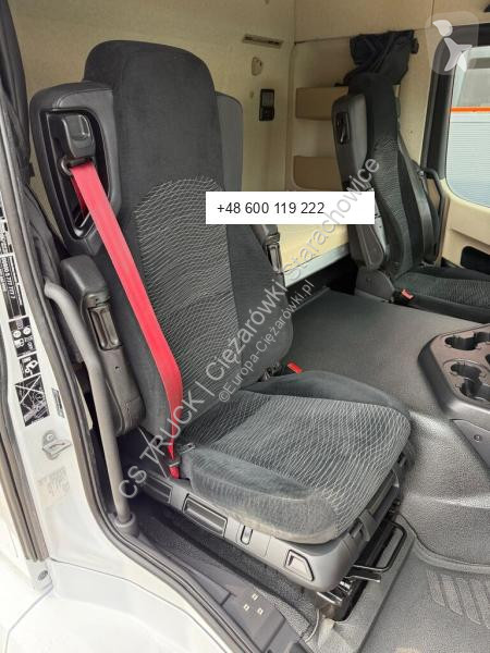 شاحنة Mercedes 1824