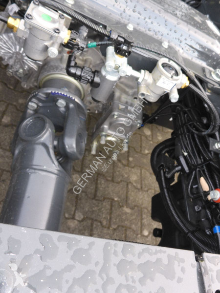 شاحنة Iveco 180E32K Radstand.4.185mm 2-Stück MY 25