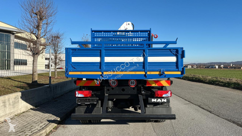 شاحنة MAN TGM 13.250 4x4