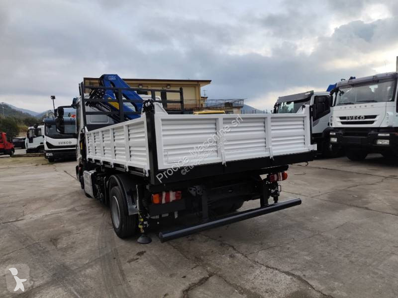 شاحنة Iveco