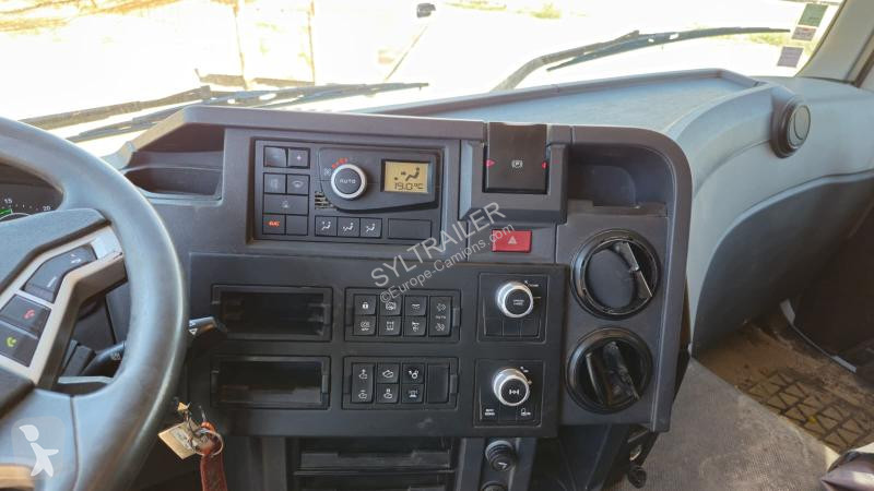 Camion Renault 460 Gamme K