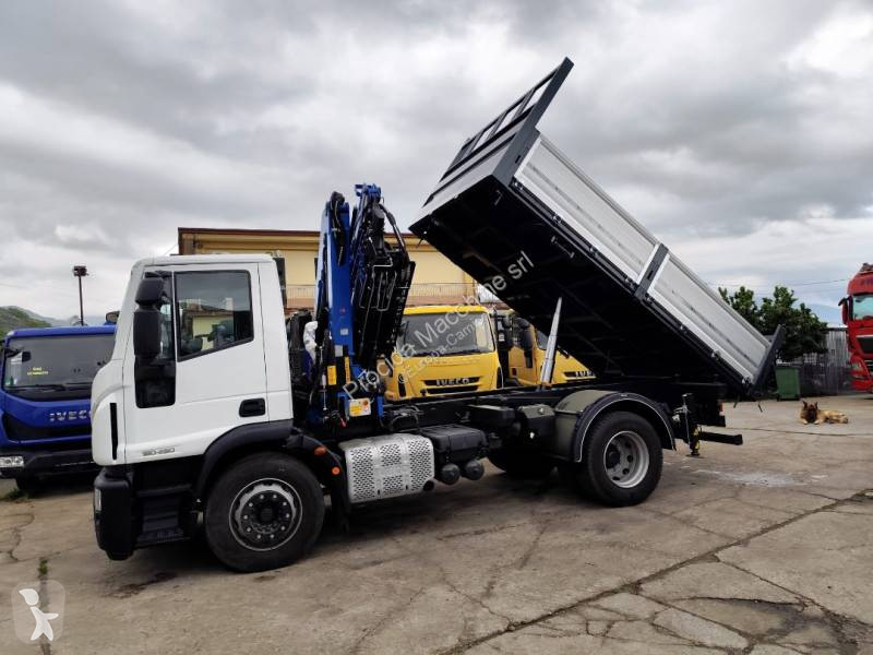 شاحنة Iveco