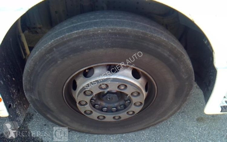 شاحنة Iveco