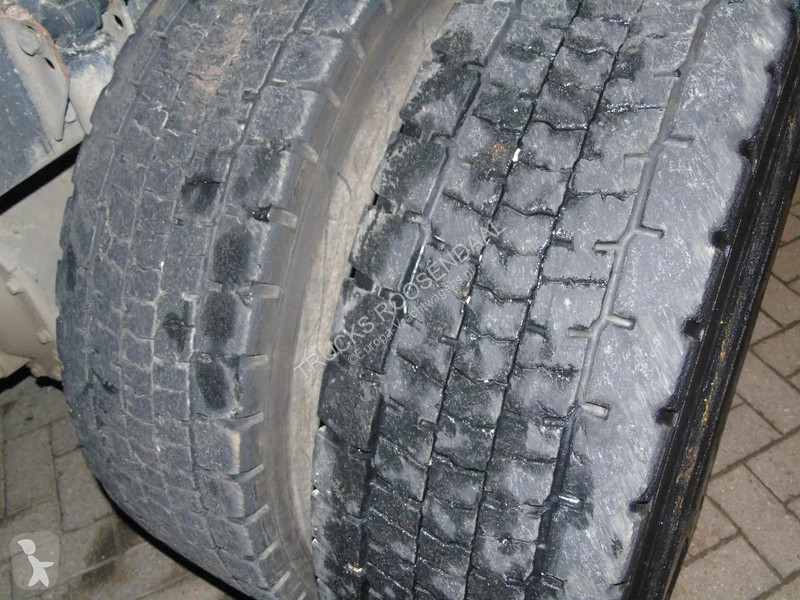 شاحنة Renault 410DXI + 8X4 + MANUAL + SPRING