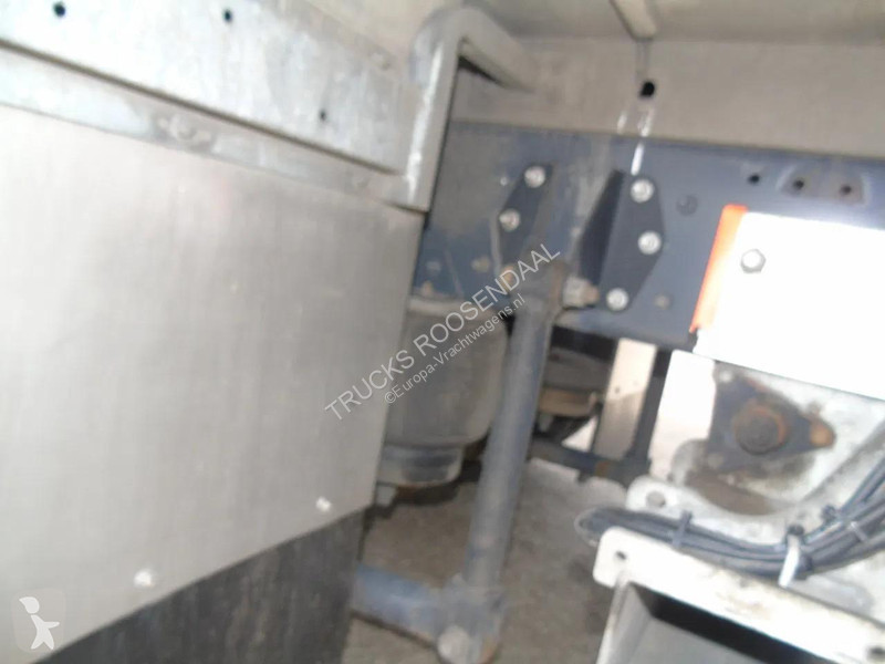 شاحنة DAF 220 + CARRIER + EURO 6 + LIFT