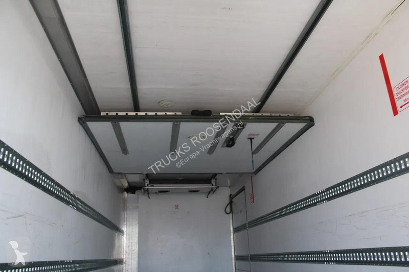 شاحنة Volvo 280 + CARRIER + ATP/FRC + LIFT...