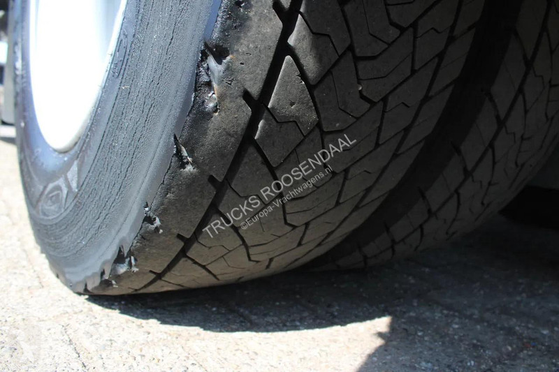 شاحنة Mercedes 1924 + THERMO KING 1200 + LIFT +...