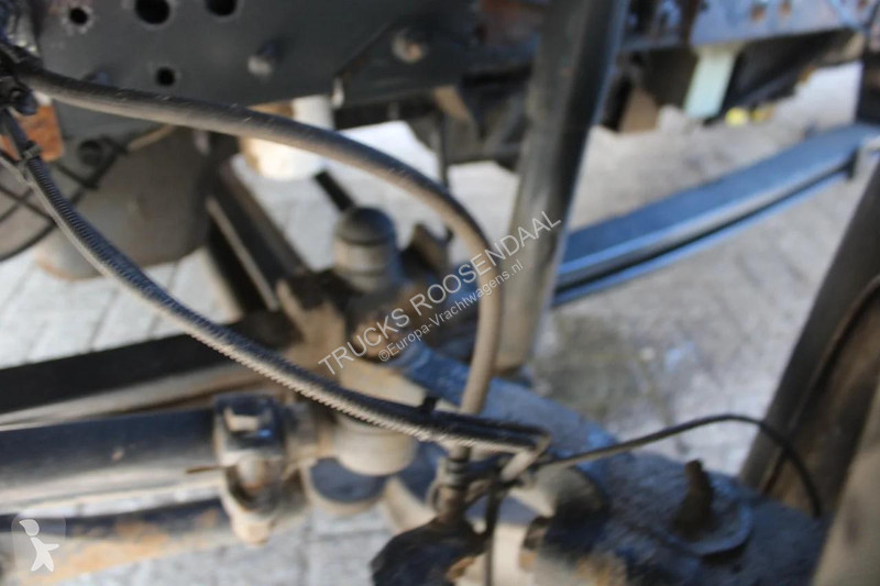 شاحنة Iveco 100e18 +EURO 5 + HOOK SYSTEM