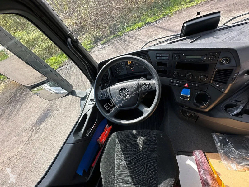 Техника для бетона Mercedes 4142 Mercedes-Benz...