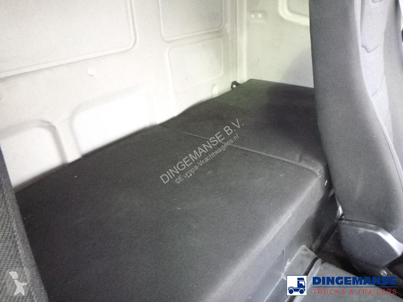 شاحنة Iveco 180E25S RHD 4x2 Euro 6 Closed box