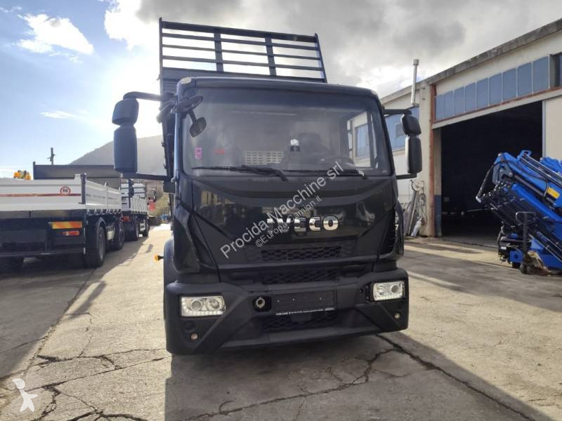 شاحنة Iveco