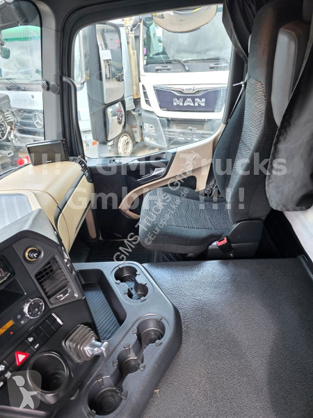 شاحنة Mercedes 2546 / 6X2 /Carrier FRIGO...