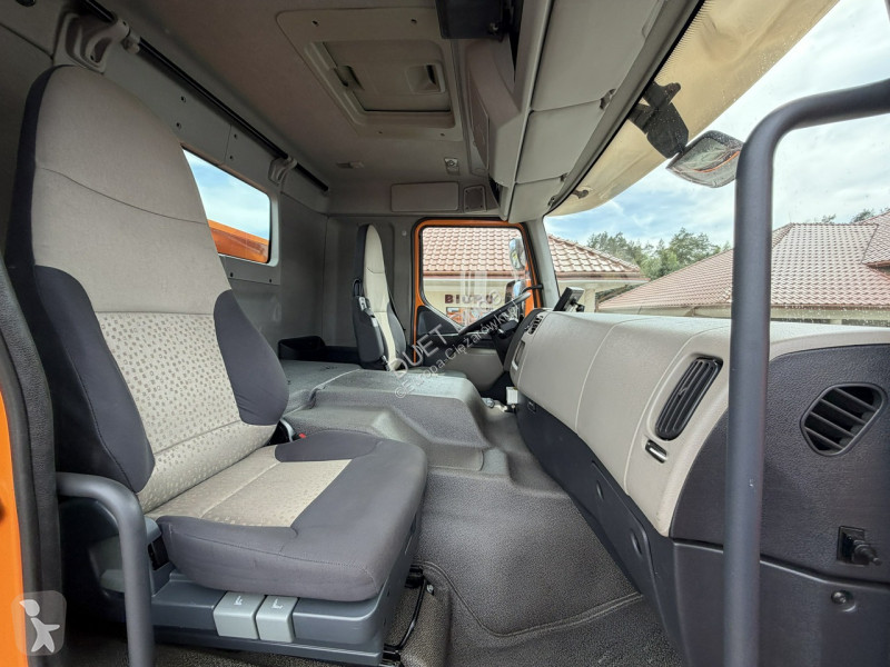 شاحنة Renault PREMIUM 18.380 4x2 Wywrotka 3...