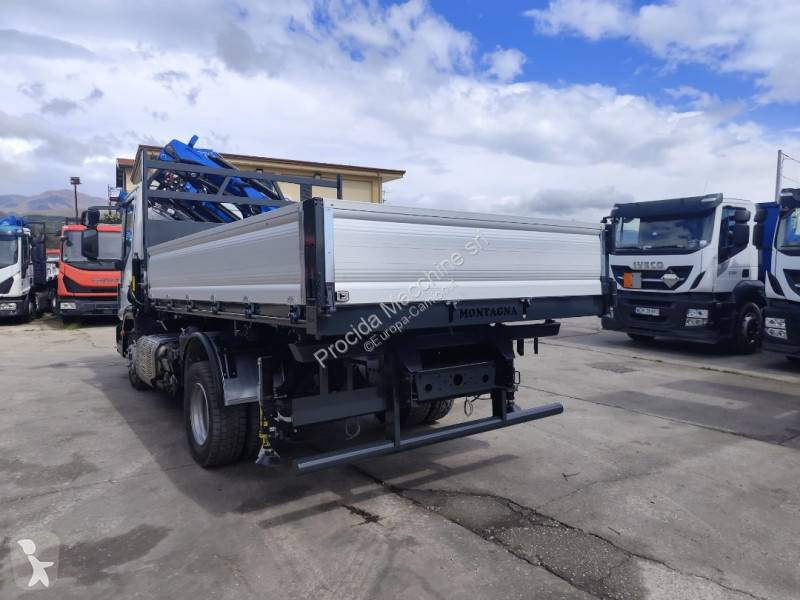 شاحنة Iveco