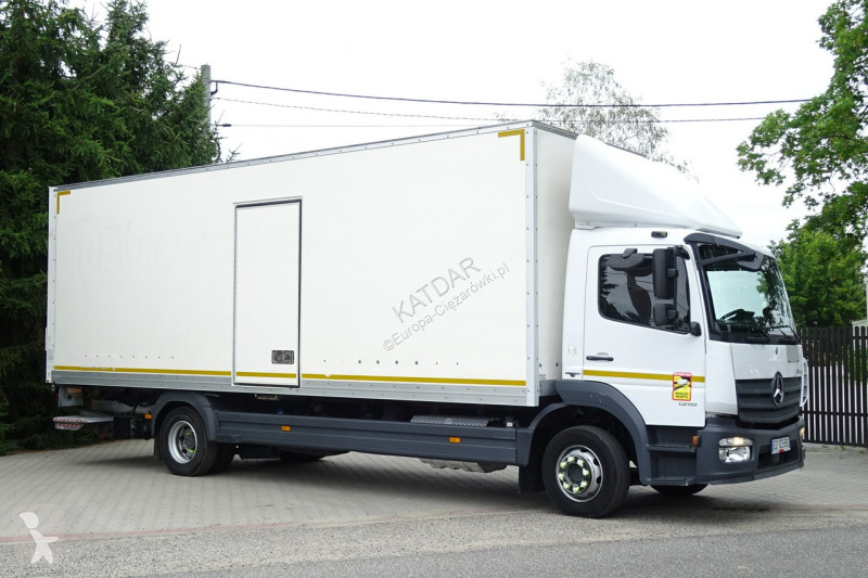 شاحنة Mercedes 1218 Euro6 tylko 323tys.km...