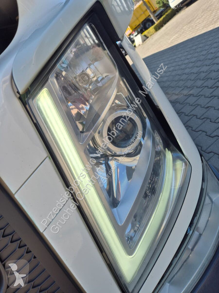 Камион Volvo FM 340 / CARRIER I350 / LIFT ZEPRO