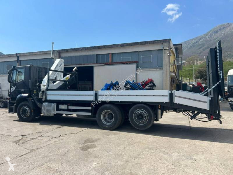 شاحنة Iveco