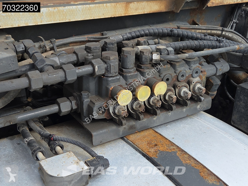 Camion Mercedes 3248 8X4 25tons containersystem...