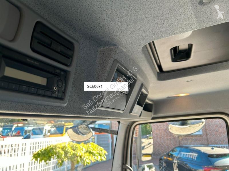 شاحنة Mercedes 066D
