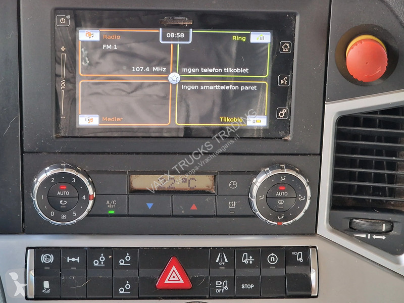Camion Mercedes 2558 6x2 - AJK Hooklift 20T -...