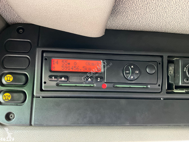 شاحنة DAF FAD 85  460 8x4 Palfinger 72 Tonmeter...