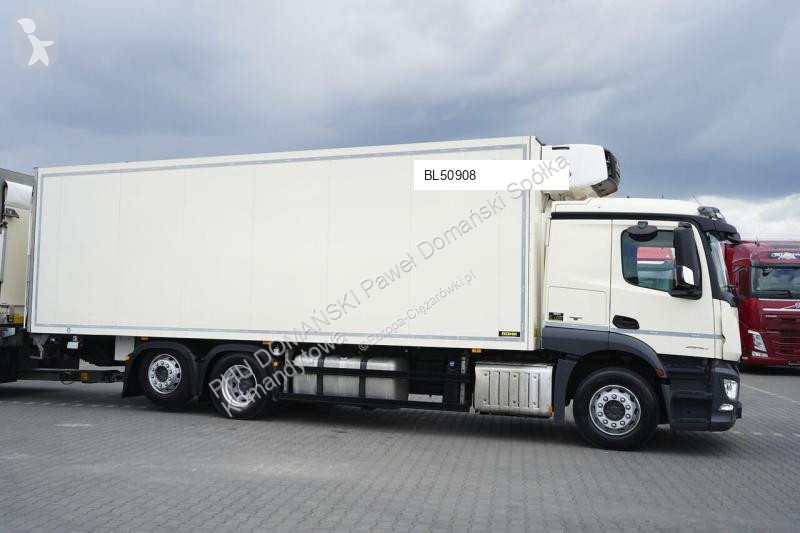 Камион Mercedes / TANDEM