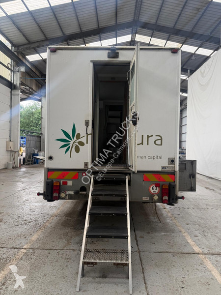 شاحنة Renault 220 MEDISCHE VRACHTWAGEN /CAMION...