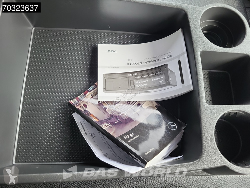 Mercedes 1524 4X2 15tonner curtainsides...