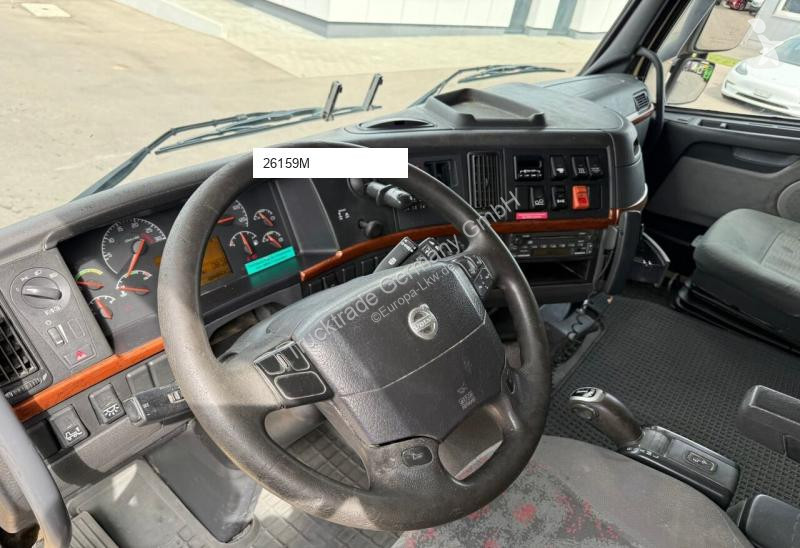 شاحنة Volvo 638 460