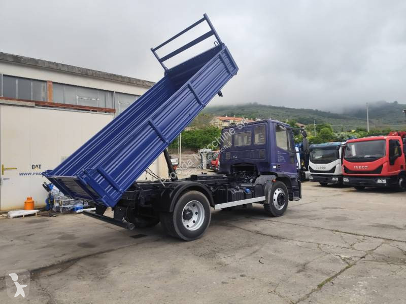 شاحنة Iveco