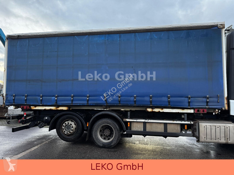 شاحنة Iveco Nur Kühlkoffer + Contanier Koffer +...