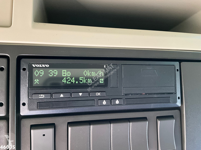 شاحنة Volvo 500 Euro 6 8x2 HMF 95 Tonmeter...