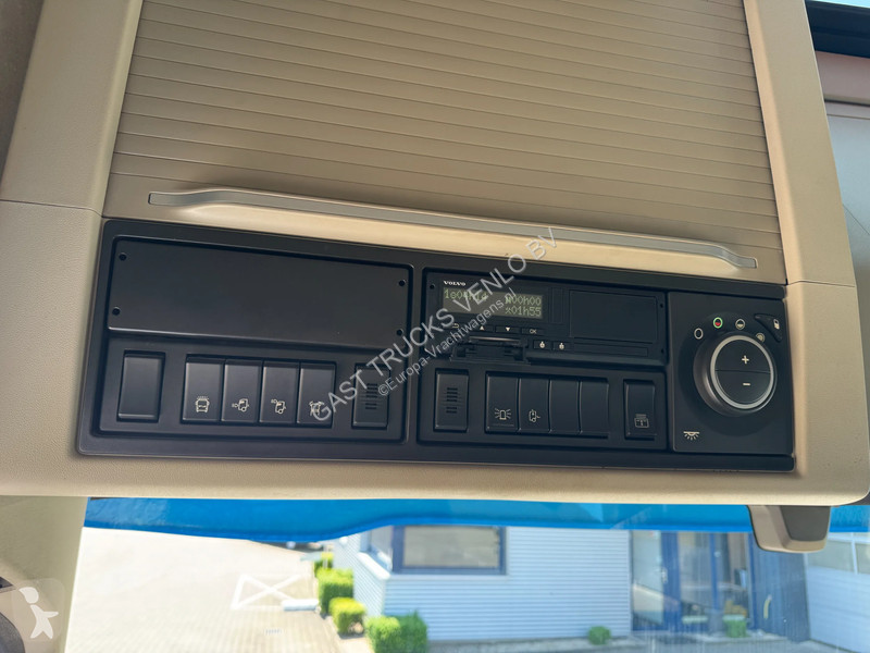 شاحنة Volvo 540 6x2 Chassis Retarder WB 4.80...