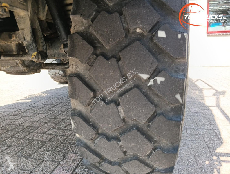 Camion Mercedes U 1200 4x4 -1,150 liter water...
