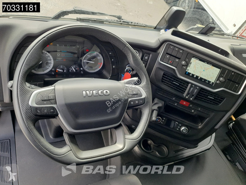 شاحنة Iveco XWay 530 6X2 NEW! Hiab FTR18...