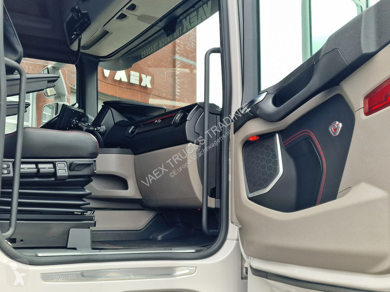 شاحنة Scania R660 V8 NS retarder - full air -...