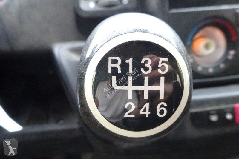 Camion Peugeot BOXER 2,2 HDI 130 7 PLACES