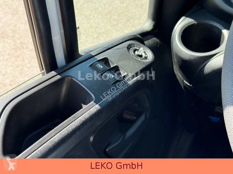 شاحنة Iveco 70C17 Mit Carrier Pulsor 600Mt