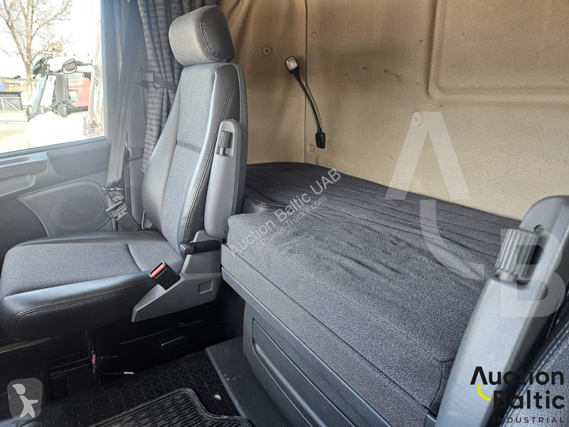 Kamión Scania 400 A 6x2*4