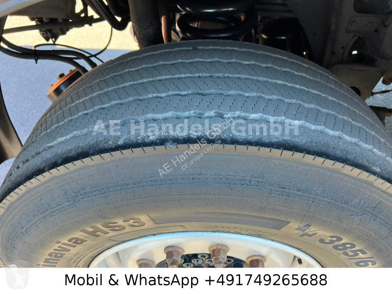 شاحنة Mercedes U423...