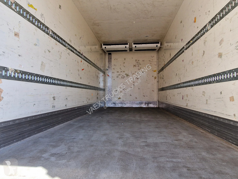 شاحنة Volvo 13500 6x2*4 - XL - Thermoking frigo...