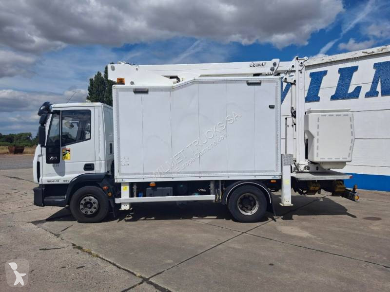 شاحنة Iveco