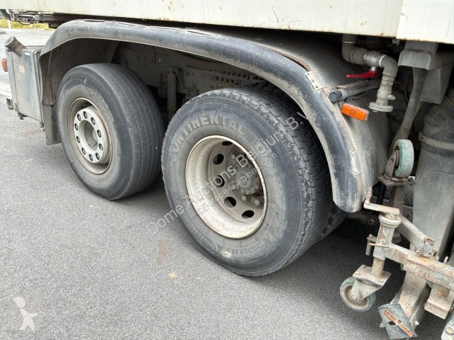 Камион Volvo