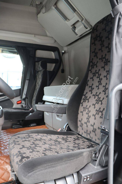 Camion Scania 450