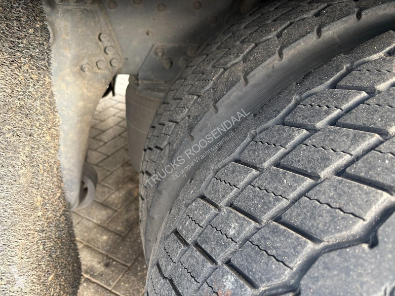 Camion Scania P 380 + 3pedals + 6X2 + IFT AXE +...