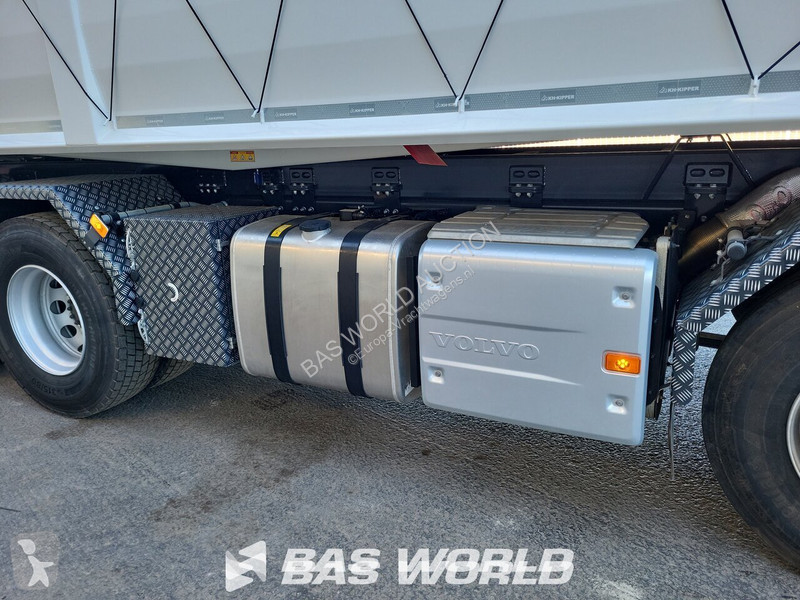 Camion Volvo 420