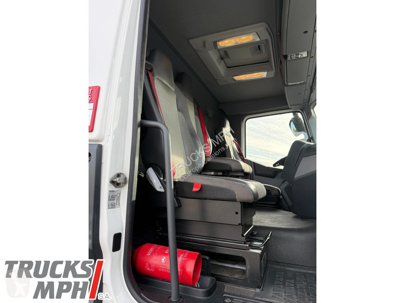 Camion Renault T380 6x2 Porte-boissons*Full...